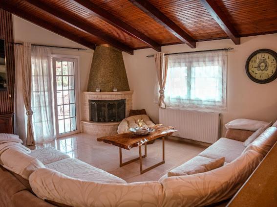 Liberis Loft Suite 아르고스톨리온 외부 사진